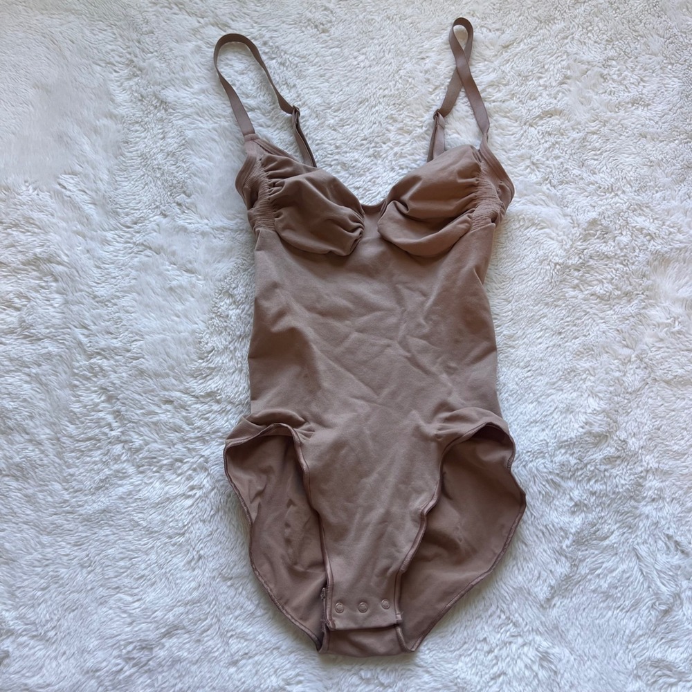 Skims Sculpting Bodysuit Clay Tan XL Ruched Sweetheart Neckline Shapewear Womens